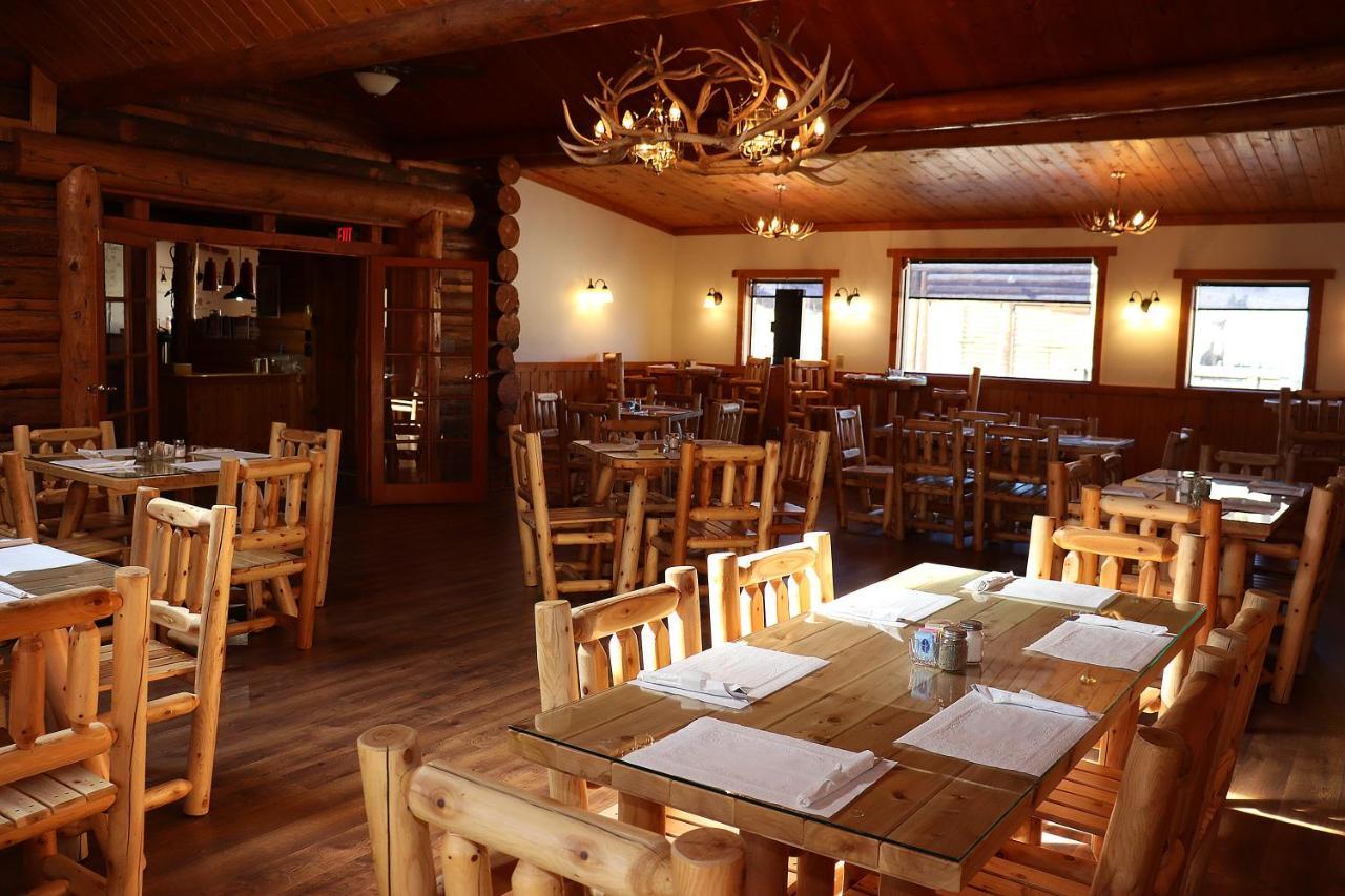Yellowstone Valley Inn Wapiti Exterior foto